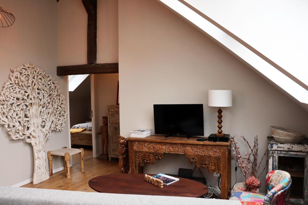 Loft Design Typikindi Apartment Douai Bagian luar foto